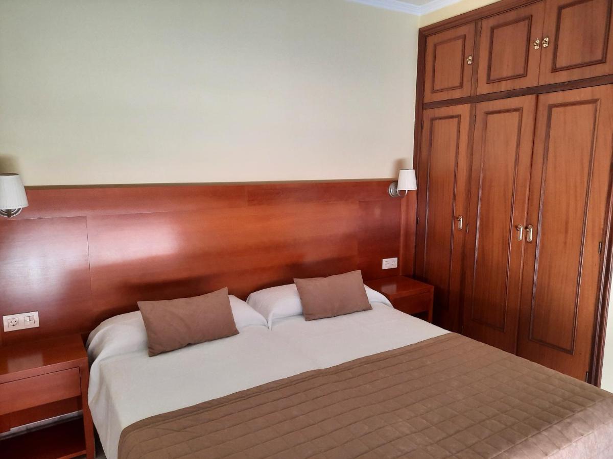 Hotel Cervantes Sanxenxo Buitenkant foto